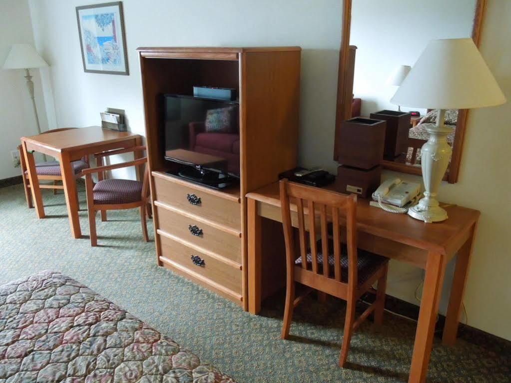 Paradise Inn & Suites At לינקולן סיטי מראה חיצוני תמונה