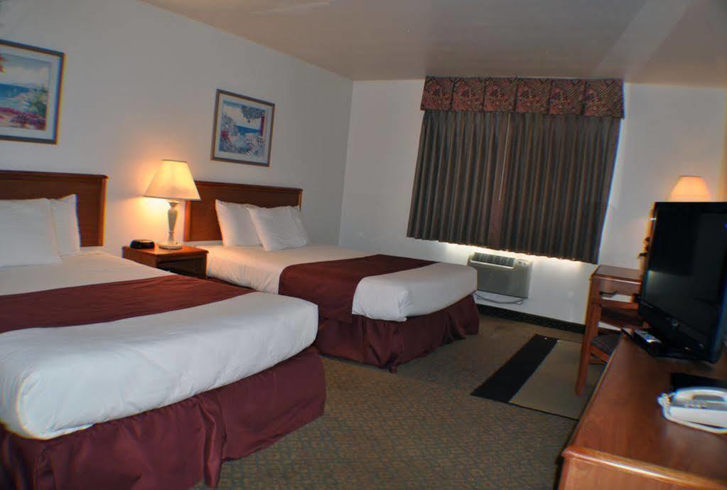 Paradise Inn & Suites At לינקולן סיטי מראה חיצוני תמונה