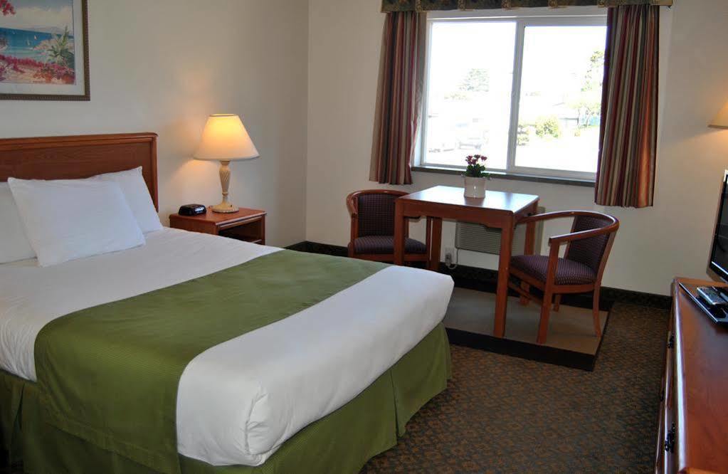 Paradise Inn & Suites At לינקולן סיטי מראה חיצוני תמונה